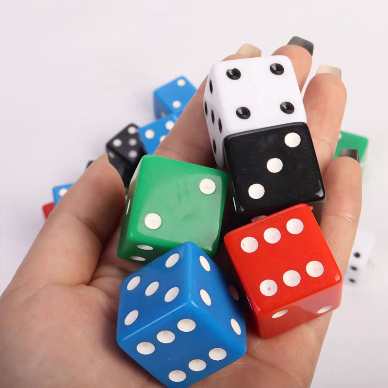 D6 Square Dice Cubes 25MM with - Party Games App recension och pris